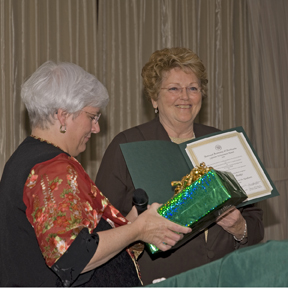 Awards_BeverlyBooker2008LAA06_web